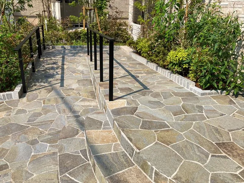 外構をバリアフリー化する方法とは