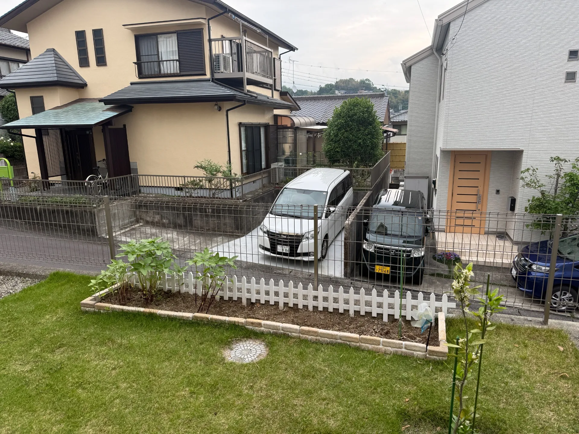 三島市｜フェンスかさ上げ工事・目隠し対策施工事例