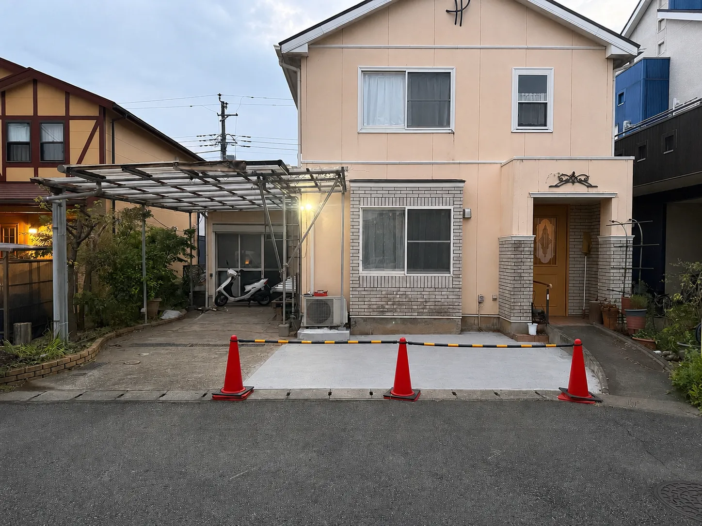 裾野市｜土間コンクリート施工事例｜駐車スペースを使いやすくリフォームしました